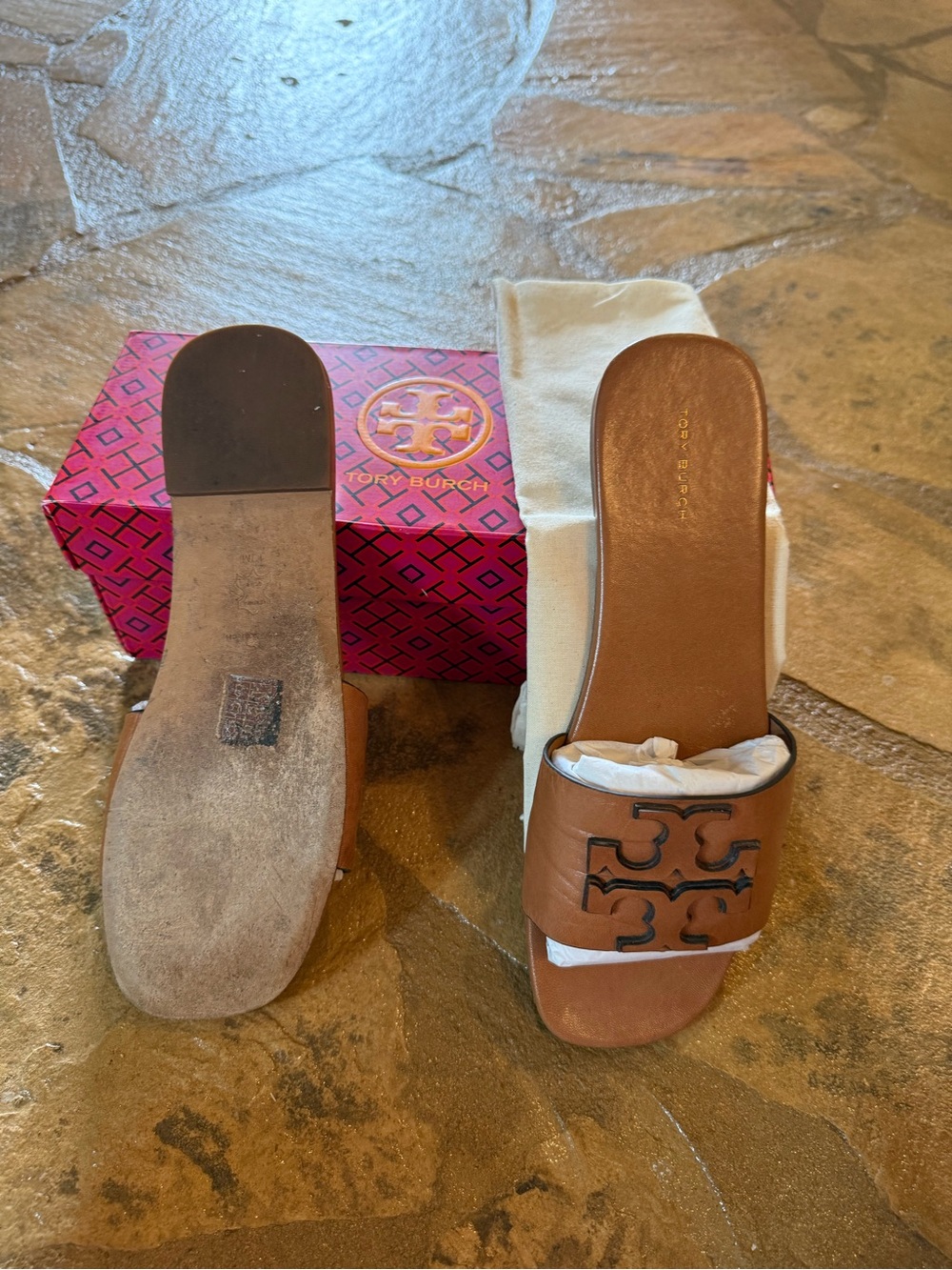 Tory Burch Tan Leather Slide Mules with Logo Cutout - Picture 2 of 15
